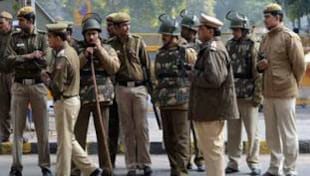 यूपी पुलिस अब अपना चेहरा बचाने और चमकाने में लग गई है यूपी पुलिस अब अपना चेहरा बचाने और चमकाने में लग गई है