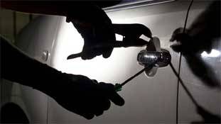 बेरोजगारी-महंगे शौक! अच्छा भला इंजीनियर वाहन चोरों का बॉस बन गया