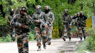 कश्मीर घाटी में आतंकी और बाहर आजाद-सोज़ जैसे नेताओं की बातों में फर्क क्‍यों नहीं दिखता...