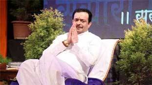 अध्यात्म, गृहस्थी और फिर आत्महत्या - भय्यू महाराज ने जिंदगी का ये कौन सा सबक दिया है ? अध्यात्म, गृहस्थी और फिर आत्महत्या - भय्यू महाराज ने जिंदगी का ये कौन सा सबक दिया है ?