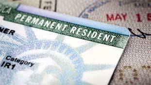 ग्रीन कार्ड वेटिंग लिस्ट में 75 फीसदी भारतीयों का होना राष्ट्रवाद के साथ धोखा है
