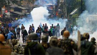 कश्मीर समस्या वैसी ही दिखेगी जैसा आपने चश्मा पहना है