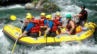 काश के ऋषिकेश में राफ्टिंग और पैराग्लाइडिंग बहुत पहले ही बंद हो जाती...