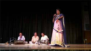 रंगमंच के इकलौते सम्मानित दलित कलाकार रामचंद्र मांझी की मेहनत को सलाम!