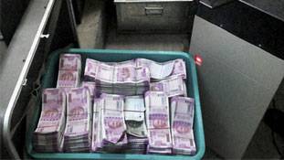 स्विस बैंक में भारतीयों का 50 फीसदी पैसा बढ़ने का सच भी जान लेना चाहिए...