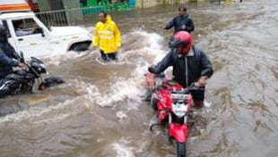 जरा सी बारिश में शहर समंदर क्यों बन जाते हैं? जरा सी बारिश में शहर समंदर क्यों बन जाते हैं?