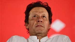 प्रधानमंत्री इमरान के पहले ओवर की 6 बॉल कुछ ऐसी होंगी