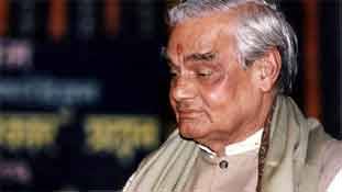 Atal Bihari Vajpayee Death: उनकी छवि में, हर शख्स की छवि है Atal Bihari Vajpayee Death: उनकी छवि में, हर शख्स की छवि है