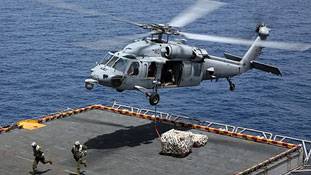 MH-60R हेलीकॉप्टर: अमेरिका का ये कॉप्टर भारतीय नेवी के लिए क्यों है जरूरी? MH-60R हेलीकॉप्टर: अमेरिका का ये कॉप्टर भारतीय नेवी के लिए क्यों है जरूरी?