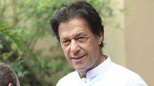 इमरान का न्योता आए न आए - देशभक्ति पर बहस का मौका कोई क्यों गंवाए?