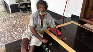 केरल बाढ़ के लिए करोड़ों रुपए पर भारी है 94 रुपए का दान