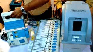 वीवीपैट पर चुनाव आयोग के दावों का क्या करें?