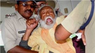 'गंगा पुत्र' की मौत ने गंगा-घोटाला उजागर किया है 'गंगा पुत्र' की मौत ने गंगा-घोटाला उजागर किया है