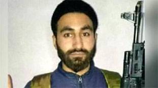 कश्‍मीरी आतंकी की मौत पर अलीगढ़ मुस्लिम यूनिवर्सिटी में नमाज-ए-जनाजा क्‍यों?