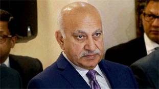 अकबर को बीरबल मानकर भूल कर रही मोदी सरकार