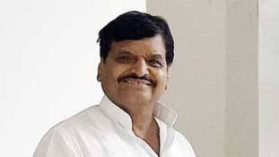 शिवपाल के बंगले के पीछे अक्स अमर सिंह का ही है!