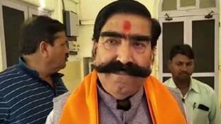 'कंडोम गिनने वाले' विधायक आहूजा बीजेपी से बाहर क्‍या करेंगे !