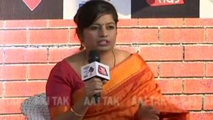 क्या स्त्री का 'अपना कोना' सिर्फ रसोई घर ही है?