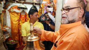 समाजवादी से भगवा भाजपाई बने बुक्कल नवाब के हनुमान, 'मुसलमान' हैं!