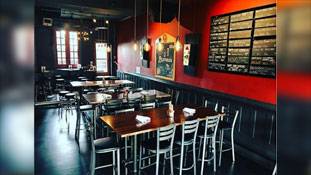 इसीलिए इस रेस्त्रां को अनलकी कहा जाता है...