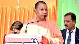 योगी का 'नाम-वापसी अभियान' जब यूपी से निकलकर तेलंगाना पहुंचा...