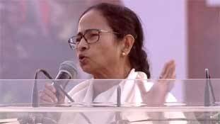 ममता बनर्जी की यूनाइटेड इंडिया रैली में शक्ति कम, प्रदर्शन ज्यादा दिखा