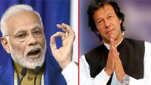 इमरान खान के दो फैसले, जिनसे पाकिस्तान में 'मोदी-मोदी' हो गया