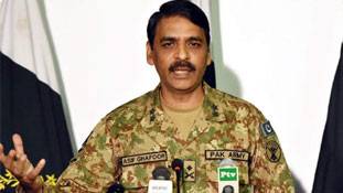 कंगाल पाकिस्‍तान की सेना अब भारत से जंग पर आमादा!