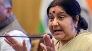 लीबिया संकट: खराब हालात में फंसे 500 भारतीयों को अब सुषमा स्वराज का सहारा