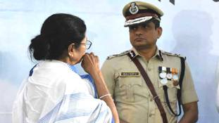 दमदम से दिल्‍ली पहुंचे बंगाल के विवादित IPS अफसर राजीव कुमार 'दलदल' की ओर!