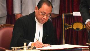 CJI sexual harassment case: न्यायपालिका पर ग्रहण लगाने वालों को पहचानना जरूरी है