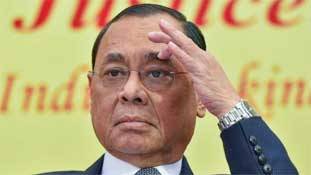 CJI गोगोई को क्लीन चिट के बाद भी लोकतंत्र खतरे से बाहर क्यों नहीं लगता?