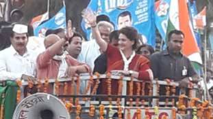 बनारस में मोदी विरोध की आखिरी रस्म निभाते प्रियंका, माया और अखिलेश