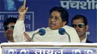 सब माया है : मायावती के भतीजे ही उनके वारिस हैं, इसमें इतना क्या घबराना ?