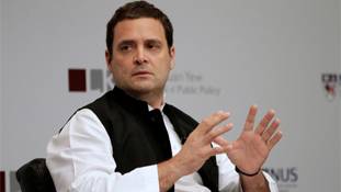 राहुल गांधी ने कांग्रेस अध्यक्ष पद छोड़कर पार्टी में कई सवालों का प्रवेश करवा दिया राहुल गांधी ने कांग्रेस अध्यक्ष पद छोड़कर पार्टी में कई सवालों का प्रवेश करवा दिया