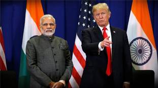 कश्मीर पर मध्यस्थता का कहकर ट्रंप ने भारत-पाक समस्या को पेंचीदा ही बनाया है कश्मीर पर मध्यस्थता का कहकर ट्रंप ने भारत-पाक समस्या को पेंचीदा ही बनाया है