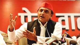 आर्टिकल 15 में है अखिलेश यादव के पतन और भाजपा के उभार की कहानी!