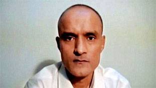 कुलभूषण जाधव केस: जब दुनिया ने देखा पाकिस्तान का अमानवीय चेहरा कुलभूषण जाधव केस: जब दुनिया ने देखा पाकिस्तान का अमानवीय चेहरा