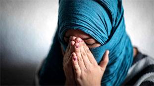 उन्नाव रेप केस: भारत में स्त्रियां देवी तो हो सकती हैं मगर इंसान नहीं