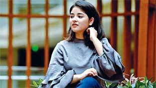 जायरा वसीम बॉलीवुड से चुपचाप चली जातीं तो बेहतर होता