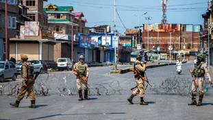 धारा 370 हटाने को इंटरनेशनल मीडिया ने जैसे देखा, उसमें थोड़ा 'डर' है