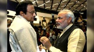 'चौकीदार' मोदी के कब्जे में चिदंबरम