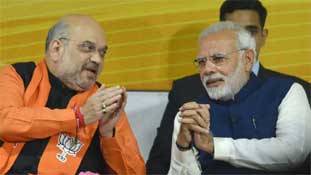 Article 370: मोदी-शाह की चाल पर विरोधियों की कदमताल