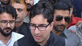 फिर तो शाह फैसल और 'शाह गिलानी' में फर्क ही खत्‍म हो गया!