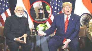 Diet Coke की एक बोतल ने मोदी और ट्रंप को लोगों का टारगेट बना दिया !