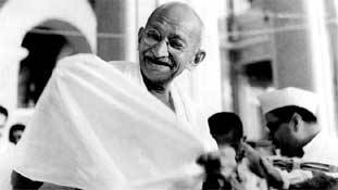 आखिर क्यों गांधी सभी हिंदुओं से थोड़ा ज्यादा हिंदू थे?