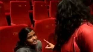 राष्ट्रगान पर खड़े होने की बहस में पीरियड का बहाना क्‍यों?