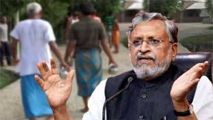 खुले में शौच मुक्त होने के अभियान से बिहार कोसों दूर, पर सुशील मोदी की सुनिए..