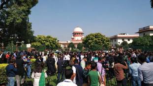 सबरीमाला पर सियासत जारी रहेगी, राफेल का कांग्रेसी-किस्सा खत्म सबरीमाला पर सियासत जारी रहेगी, राफेल का कांग्रेसी-किस्सा खत्म