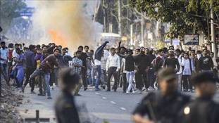 CAA Protest से उठे 5 सवालों ने माथा ठनका दिया है